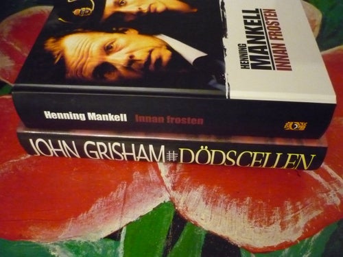 BOK, 2 STYCKEN BÖCKER, JOHN GRISHAM: DÖDSCELLEN, HENNING MANKELL: INNAN FROSTEN