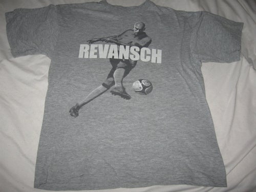 T-SHIRT GRÅ MED MOTIV FOTBOLL STORLEK SMALL