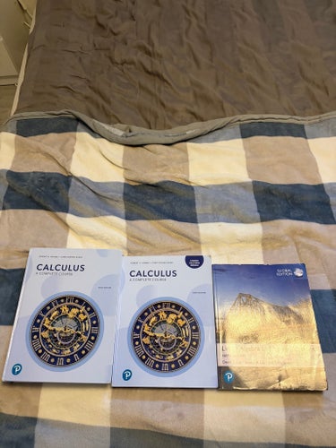 Calculus A Complete Course av Robert A. Adams, Christopher Essex, tionde