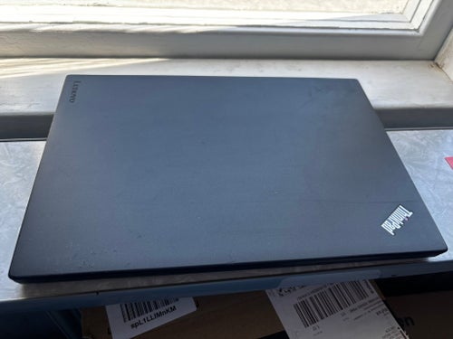 Prisvärd / Lenovo Thinkpad X270 Full-HD 12.5" i7 / 16 GB RAM / 256GB SSD