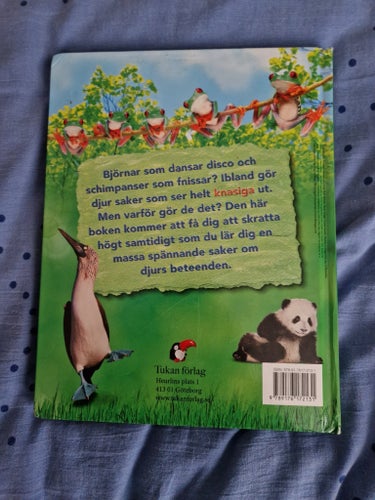 Knasiga djur : Roliga saker som djur gör