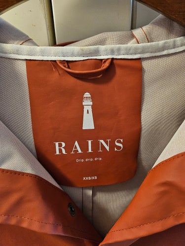 Rains-regnjacka