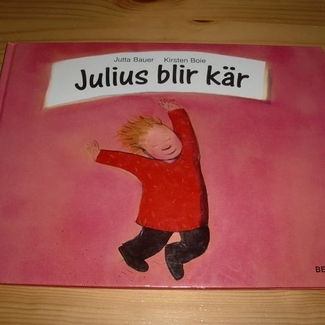 Julius blir kär