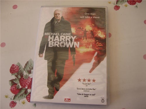 Harry Brown (Michael Caine)