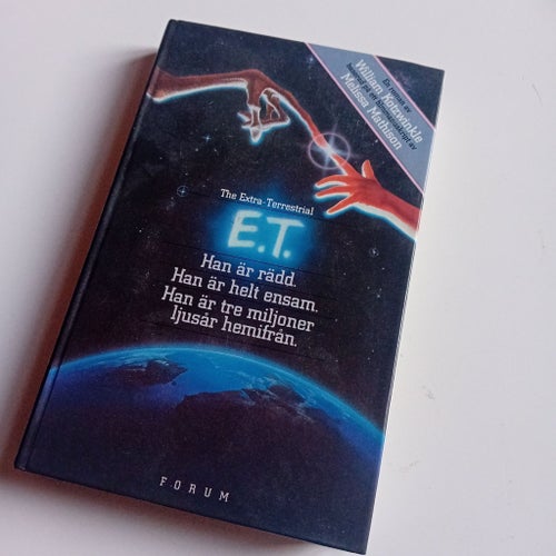 ET / E.T. The Extra-Terrestrial av William Kotzwinkle, 1982