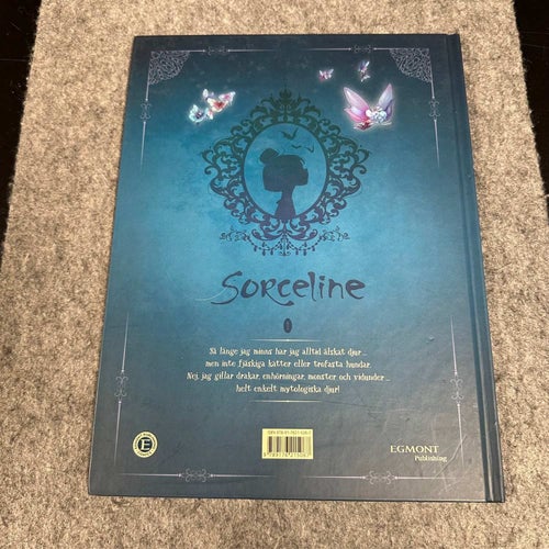 Sylvia Douye / Paola Antista - Sorceline - Kryptozoologi för nybörjare