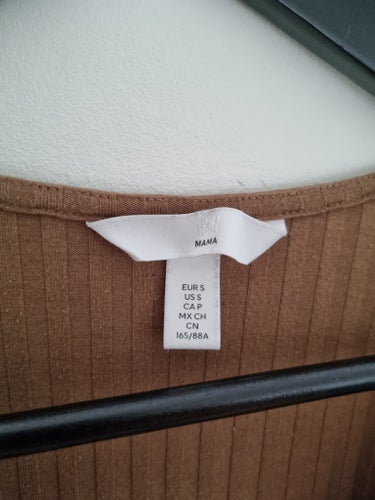 H&M Mama brun topp, storlek S