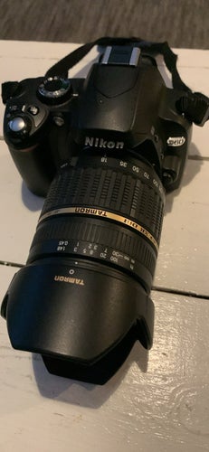Nikon Kamera med Tamron Objektiv