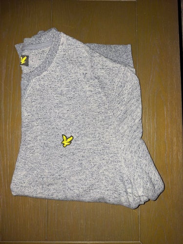 Lyle & Scott grå tröja, storlek M