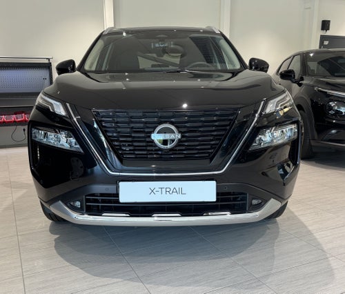 Nissan X-Trail e-4ORCE Tekna+ 7 säten LAGERIL MED OMGÅENDE LEVERANS!