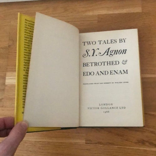 Two Tales av SY Agnon. Tryckt 1966