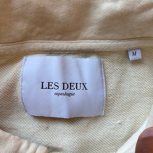 Les Deux beige pikétröja, storlek M