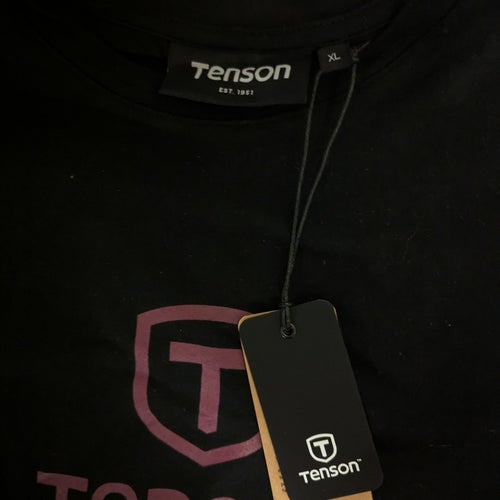 Ny Tenson t-shirt i färgen svart och i storlek XL