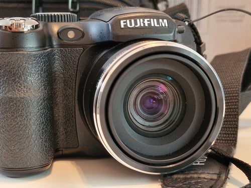 Fujifilm FinePix S1800 digitalkamera