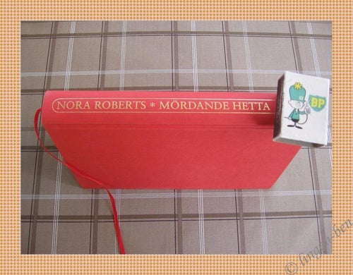 NORA ROBERTS - MÖRDANDE HETTA