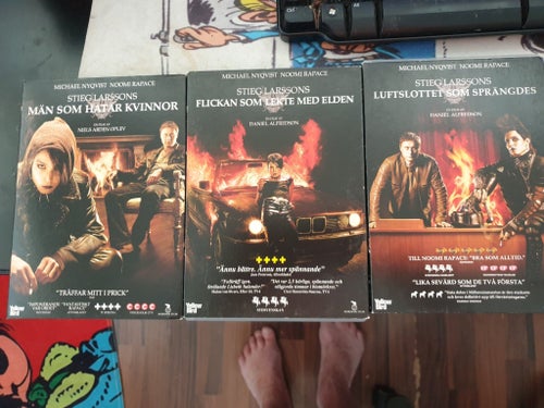 Millennium-trilogin: Män som hatar kvinnor, Flickan som lekte med elden,