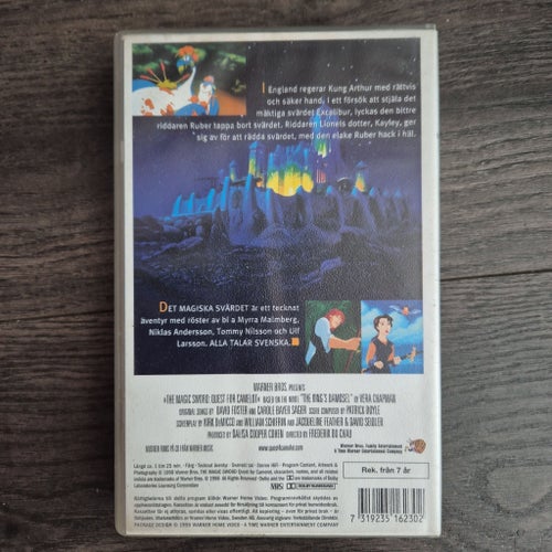Det Magiska Svärdet - Kampen om Camelot (VHS)