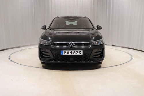 Volkswagen Passat R-Line 1.5 eTSI 150Hk Aut Drag Värmare Kamera Carp