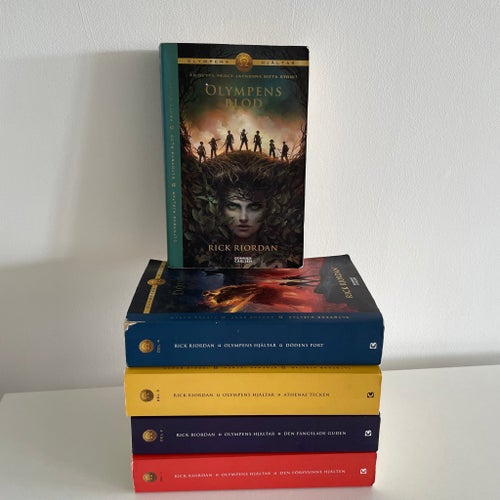 Olymens Hjältar av Rick Riordan komplett serie