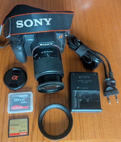 Systemkamera Sony Alpha 350 + kameraväska