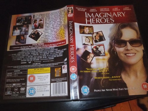 Imaginary Heroes (Sigourney Weaver, Emile Hirsch)
