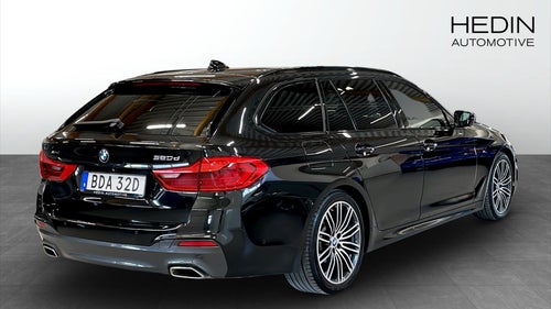 BMW 520d xDrive Touring M Sport Värmare Nav Backkamera Rattvärme HiFi