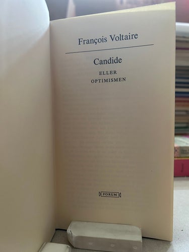 Candide av Voltaire, bok, Very Fine plus