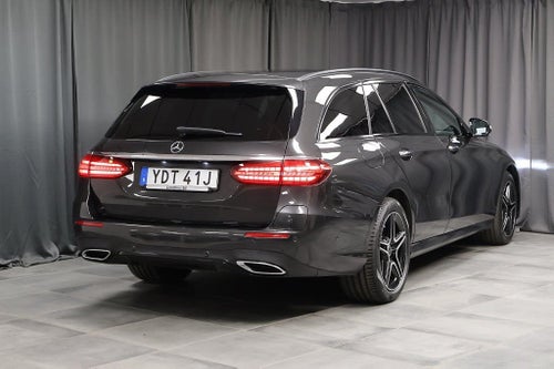 Mercedes-Benz E 300 T de 4MATIC AMG Burmester Panorama 360 Night Drag
