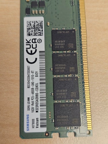 Samsung 16GB DDR5 UDIMM