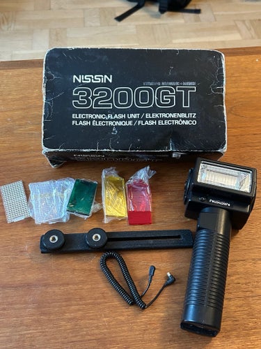 Nissin 3200GT Elektronisk Flash Enhet