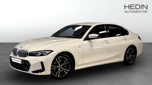 BMW 320i xDrive Sedan i M Sport Rattvärme Tonat Drag