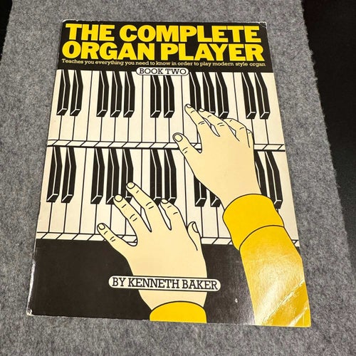 Kenneth Baker - The complete organ player book 2 - Noter