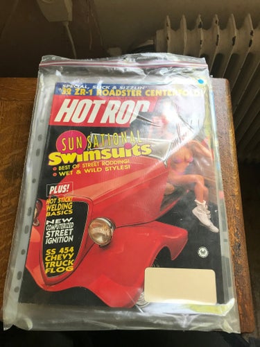 Hot Rod Magazine, April 1990