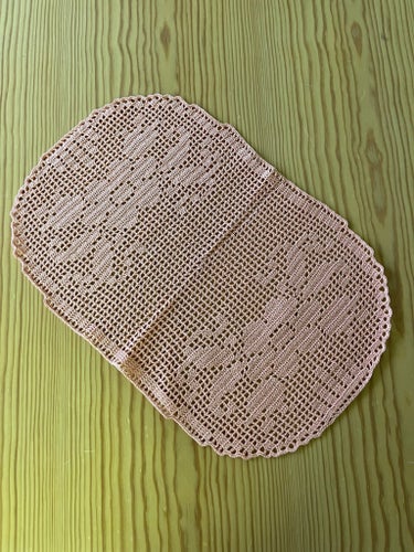 Hem Virkat duk, 38,5x25 cm. Ljusrosa/beige nyans