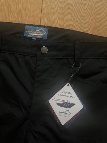 Arrak Outdoor svarta byxor, storlek 52