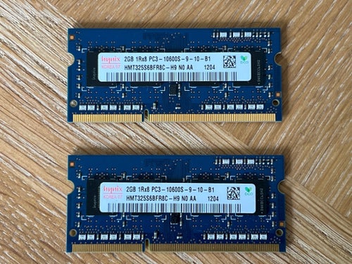 Hynix 2x 2GB DDR3 RAM PC3-10600S