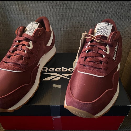 Reebok Classic Löparskor - Vinröd st: 39