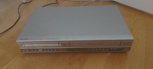 Philips DVP721VR DVD/VHS Combo spelare