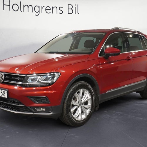 Volkswagen Tiguan TSI 180 4Motion DSG Executive Drag Kamera Värmare