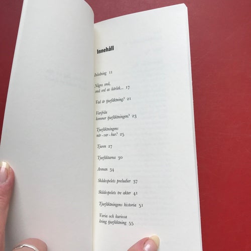 OLÉ, OLÉ en liten bok om tjurfäktning Arne Häggqvist Hägglunds förlag 1993