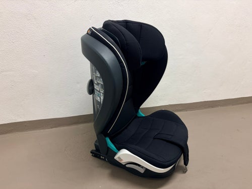 BeSafe iZi Flex FIX i-Size bilbarnstol/bältesstol för äldre barn (ca 4–12 år)