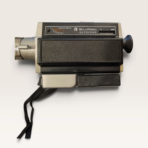 Vintage Bell & Howell Super 8 kamera – Autoload Focus-Matic med originalväska