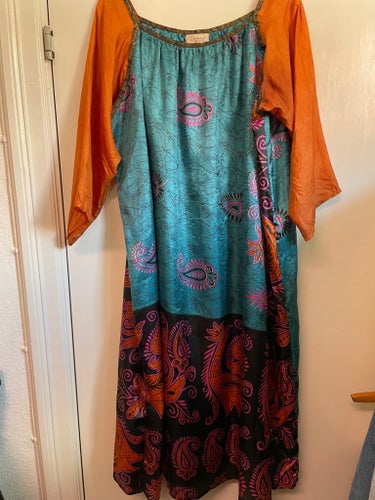 Magisk Sidenklänning, fåglar. Batik, Oriental Vintage klänning
