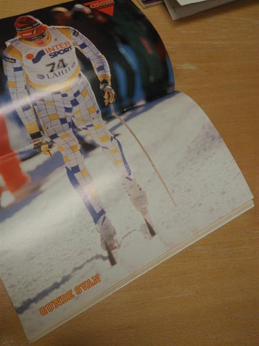 Center 1990 nr 1. poster Gunde Svan. Very Good plus