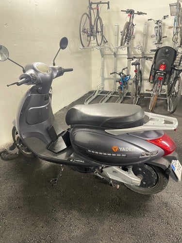 YADEA C-LUCKY GRAFIT / SILVER aG5 Elmoppe