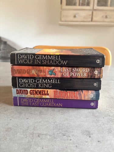 David Gemmell – Stones of Power / Jon Shannow – 5 engelska fantasyklassiker