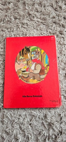 Alla Barns Jul, Urval Margarita Schildt, Illustrationer Barbro Hennius