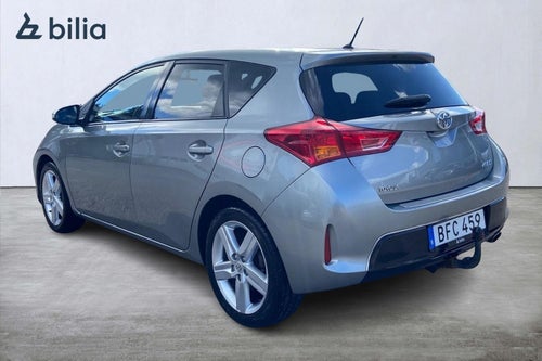 Toyota Auris 1.6 Edition 50 Style Dragkrok Kamera