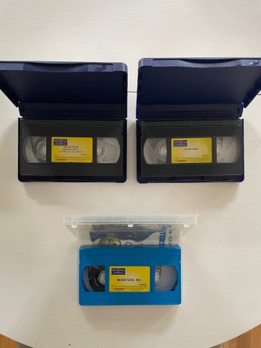 Disney VHS-paket – Lejonkungen, Monsters Inc & Nalle Puh – svenskt tal