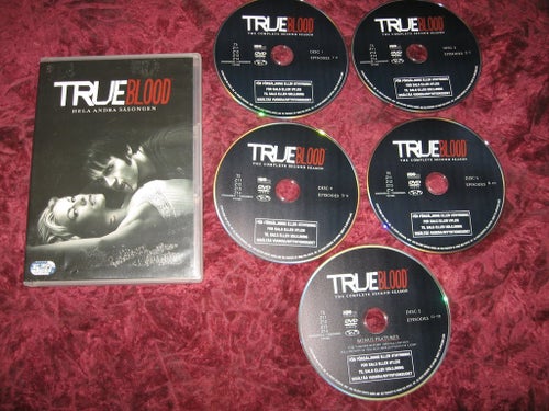 TRUE BLOOD SÄSONG 2 (ALEXANDER SKARSGÅRD,ANNA PAQUIN) 5-DISC DVD